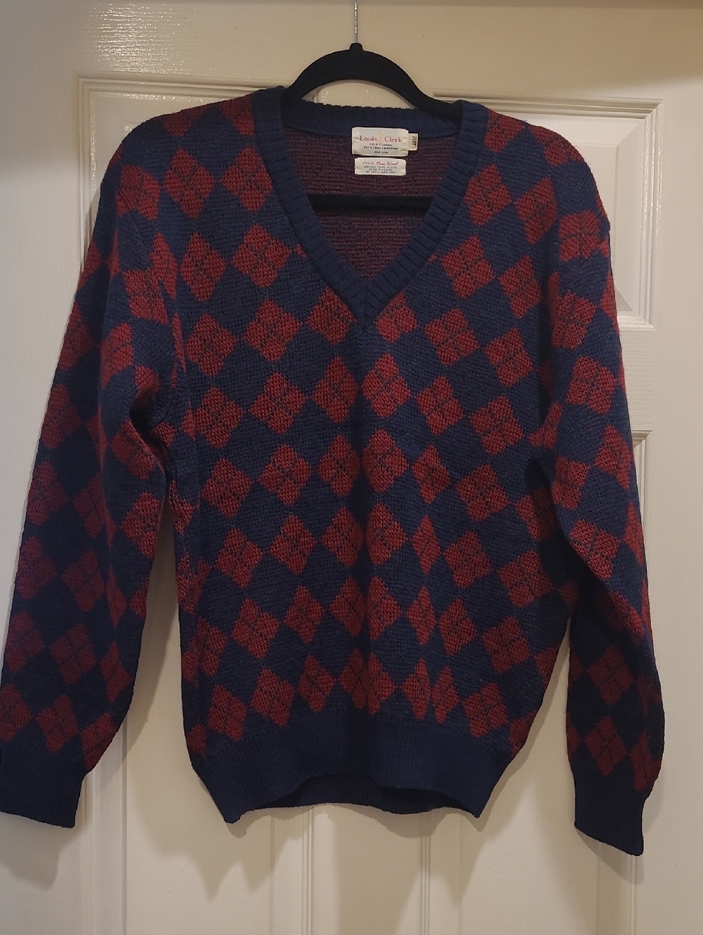 Vintage Louis Clerk  V-Neck Pure Wool Sweater in Navy and Burgundy.